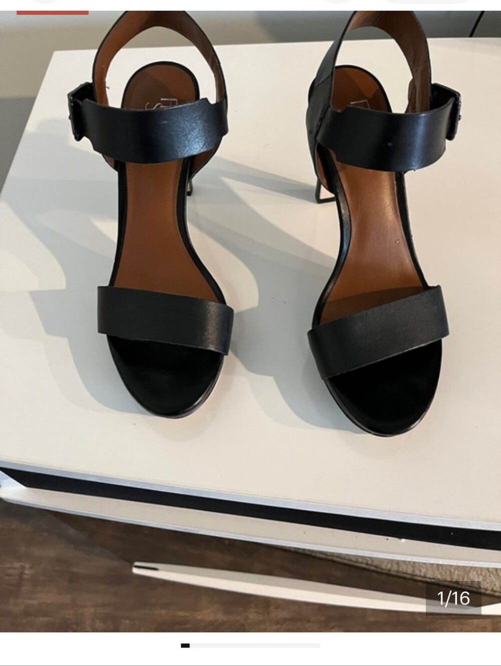Franco‎ Sarto Katerina Black Leather Strap Sandals With Large Buckle Size 7.5
